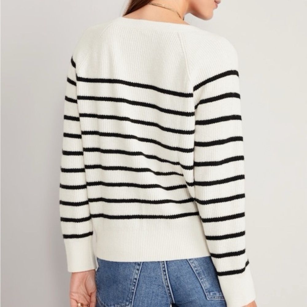 Old Navy Striped Sweater Navy Stripes